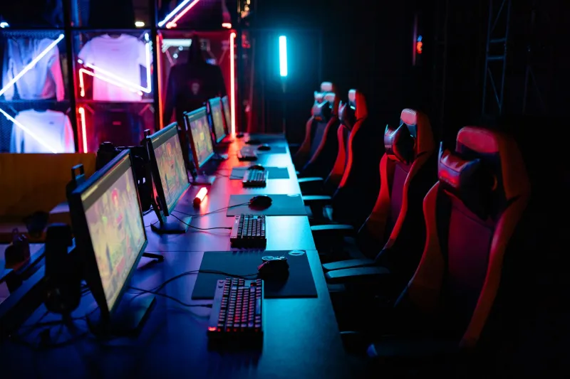 Ghost Accounts, Ghost Skills: How Pro Players Are Practicing Themselves Into a Corner