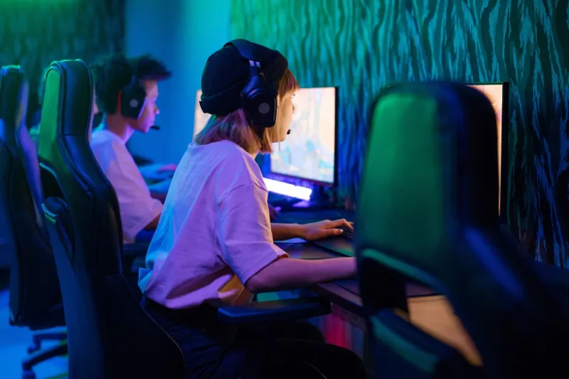 Your Rank Is a Lie: The Brutal Gap Between Solo Queue Dominance and Real Team Play